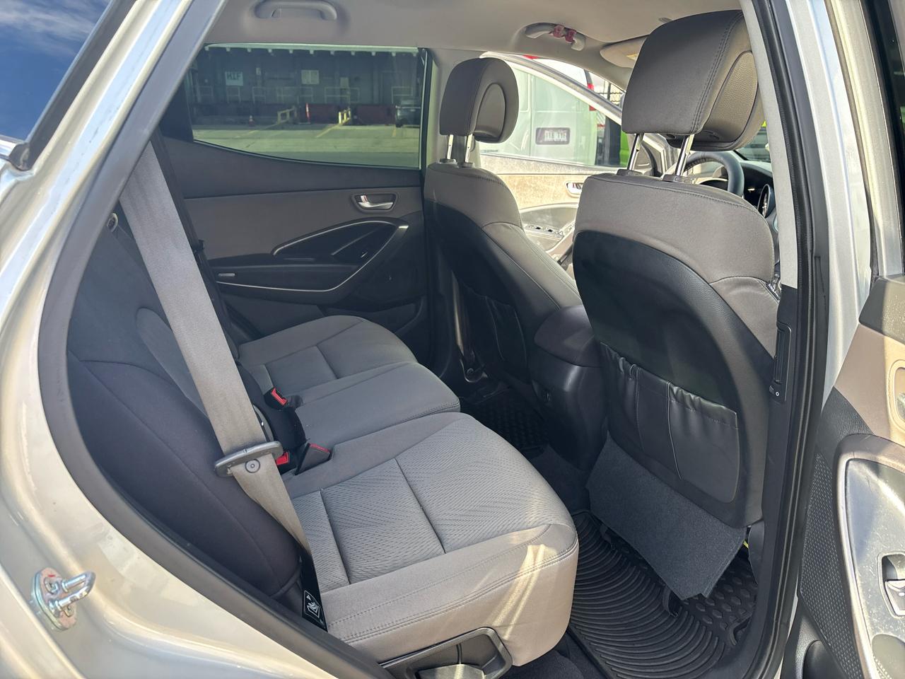Hyundai Santa Fe FWD 4dr Sport 2013