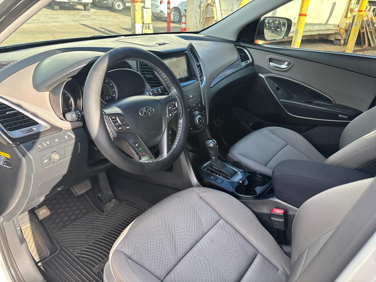 Hyundai Santa Fe FWD 4dr Sport 2013