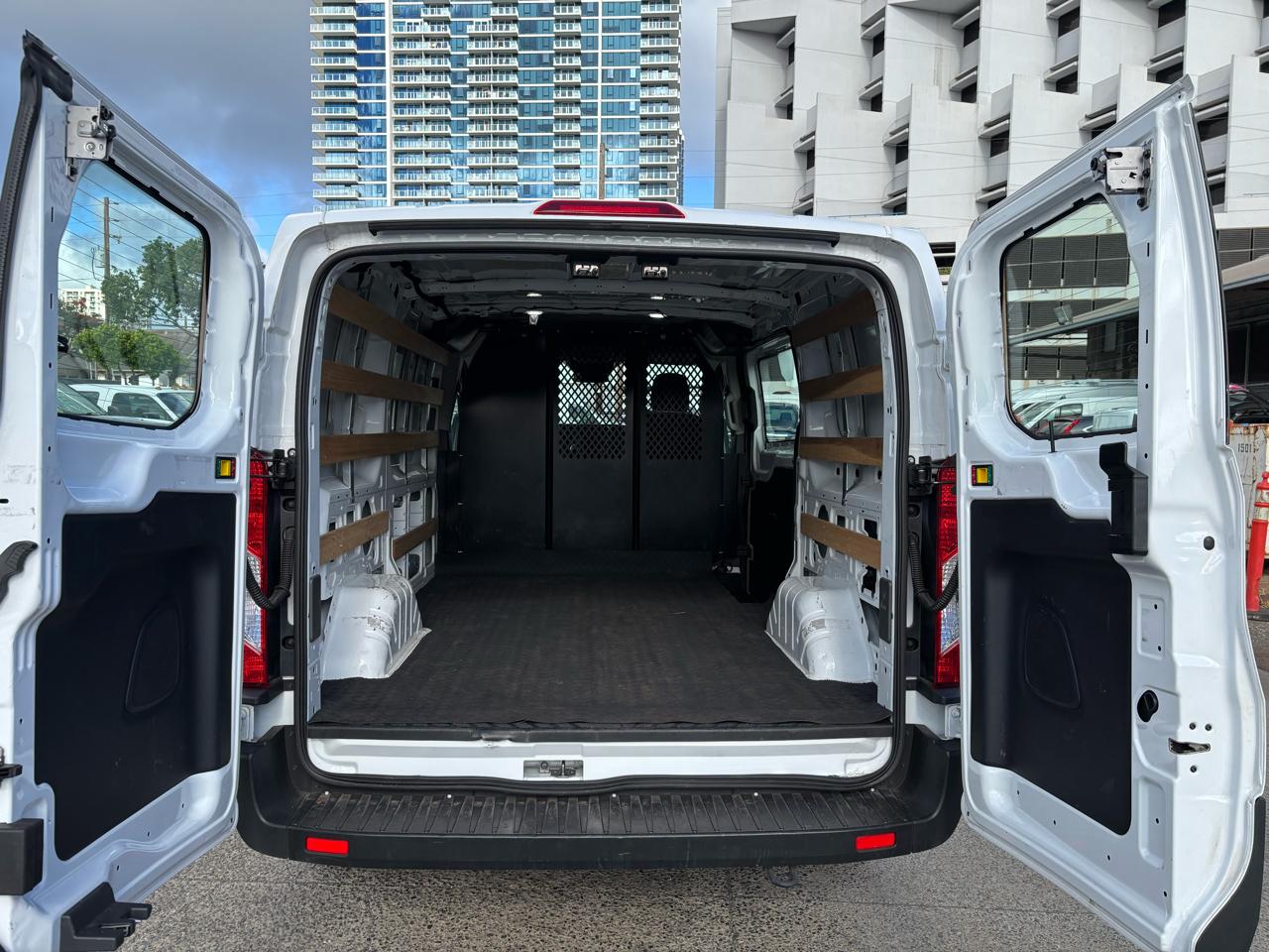 Ford Transit Cargo Van T-250 130" Low Rf 9070 GVWR RWD 2025