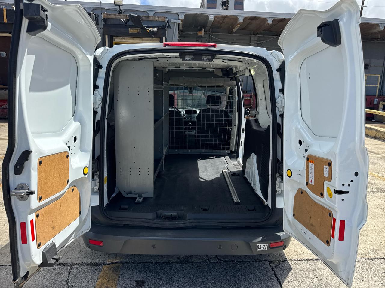 Ford Transit Connect Van XLT LWB w/Rear Symmetrical Doors 2017