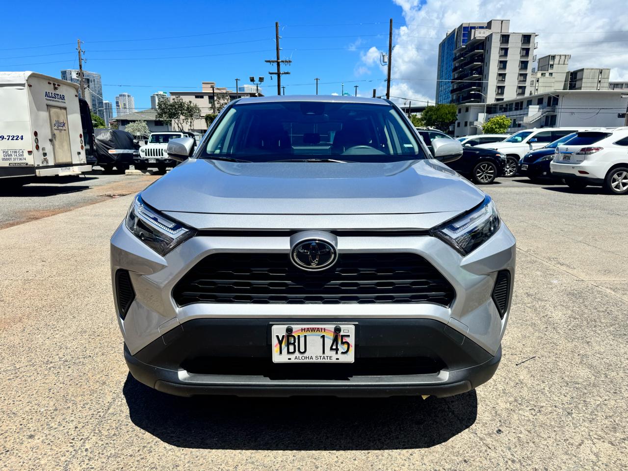 Toyota RAV4 LE FWD (Natl) 2025
