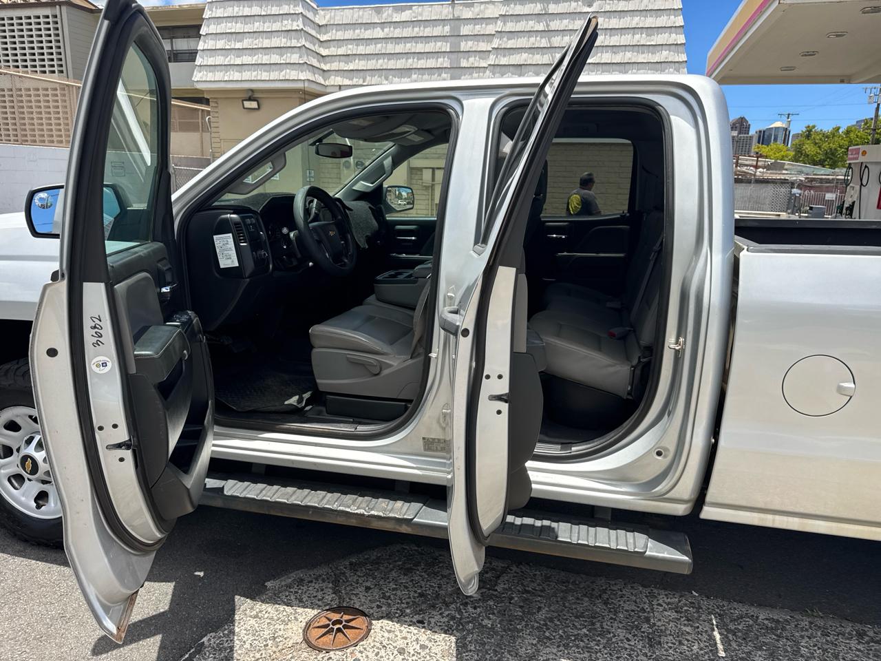 Chevrolet Silverado 2500HD Built After Aug 14 2WD Double Cab 158.1" Work Truck 2015