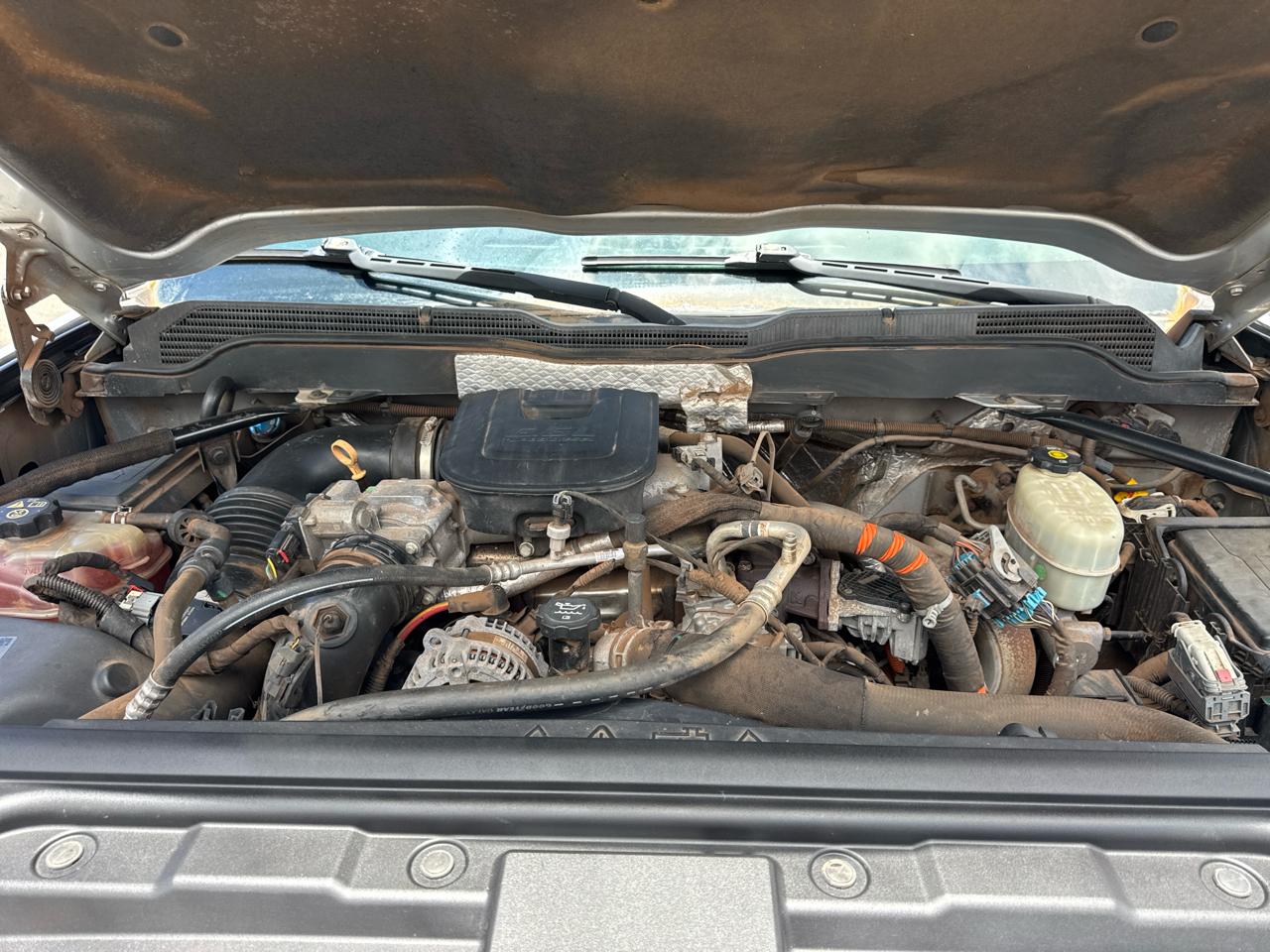 Chevrolet Silverado 2500HD Built After Aug 14 2WD Double Cab 158.1" Work Truck 2015
