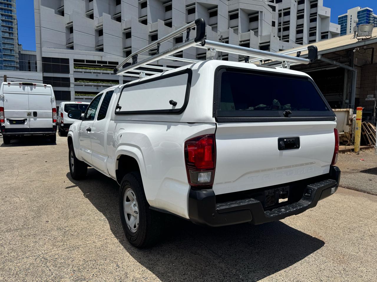 Toyota Tacoma 2WD SR5 Access Cab 6' Bed I4 AT (Natl) 2019