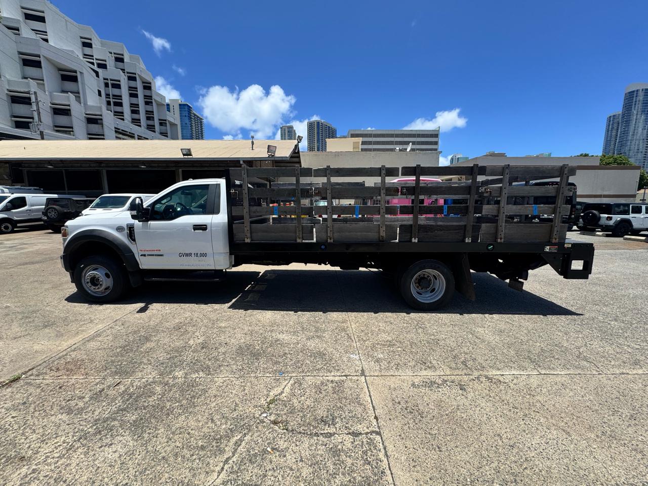 Ford Super Duty F-550 DRW XLT 4WD Reg Cab 145" WB 60" CA 2021
