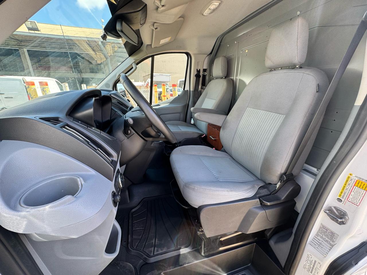 Ford Transit Van T-350 148" Low Rf 9500 GVWR Sliding RH Dr 2018