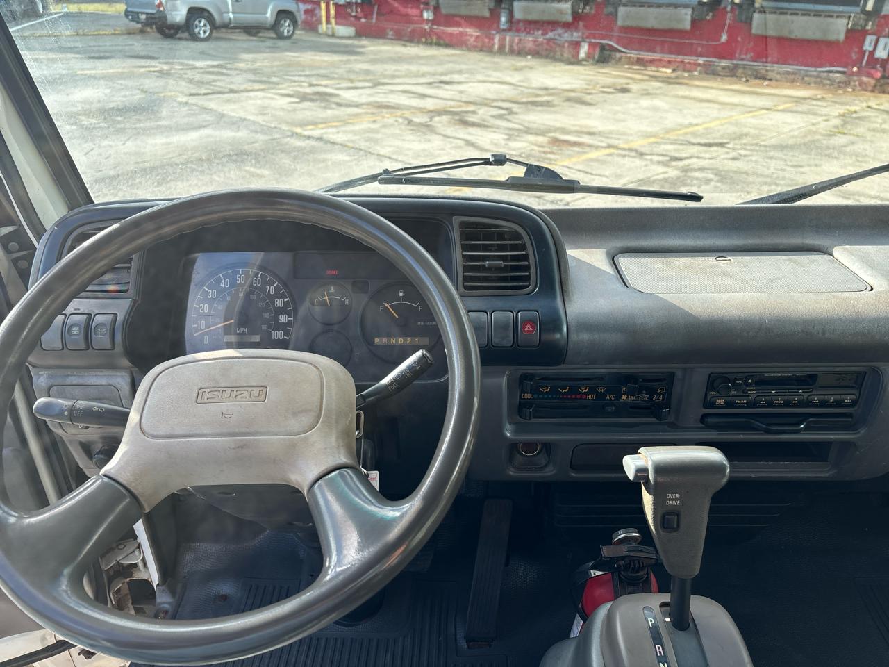 Isuzu NPR HD  2003