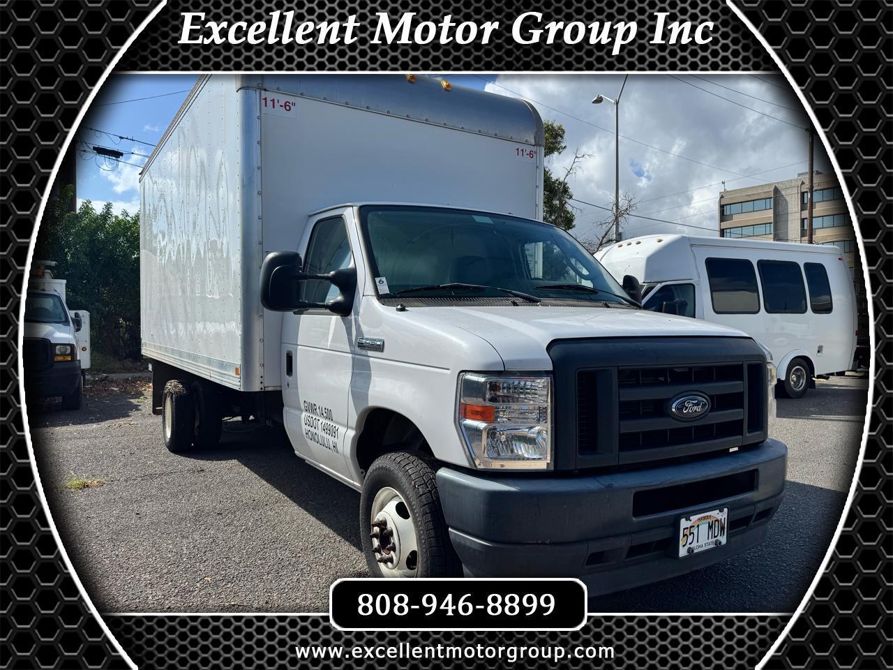 Ford E-Series Cutaway E-450 DRW 158" WB 2022