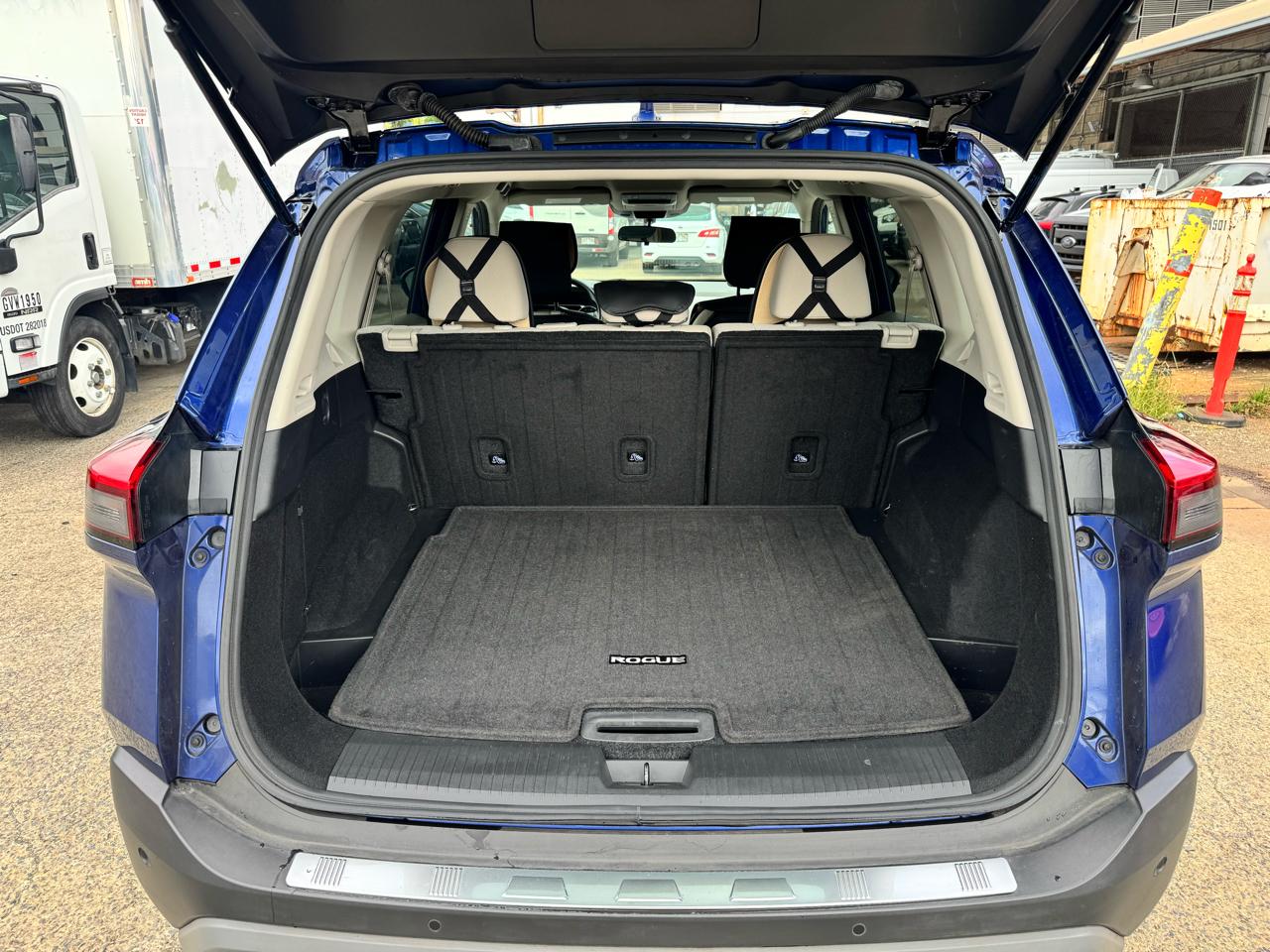 Nissan Rogue FWD SV 2022