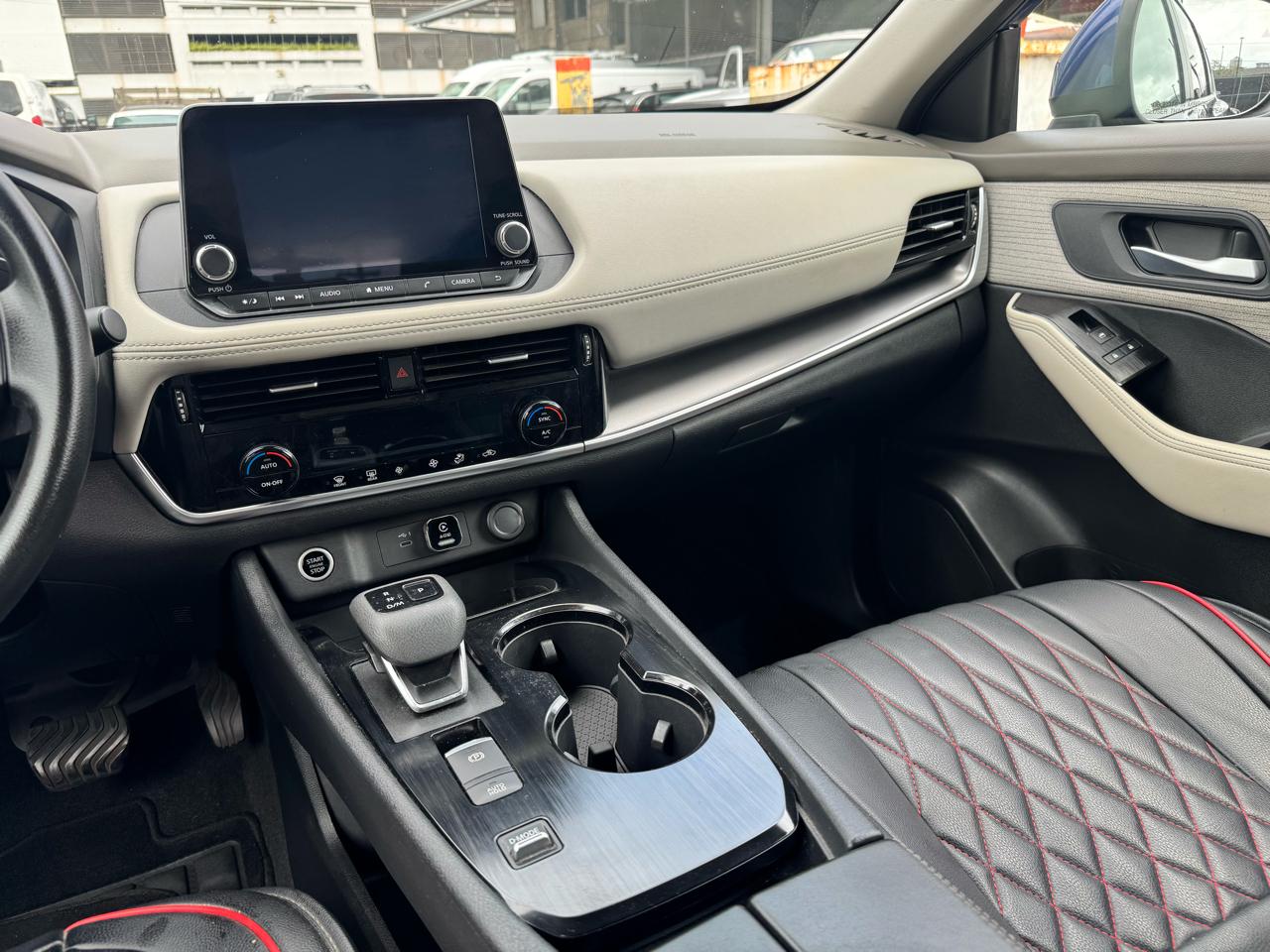 Nissan Rogue FWD SV 2022