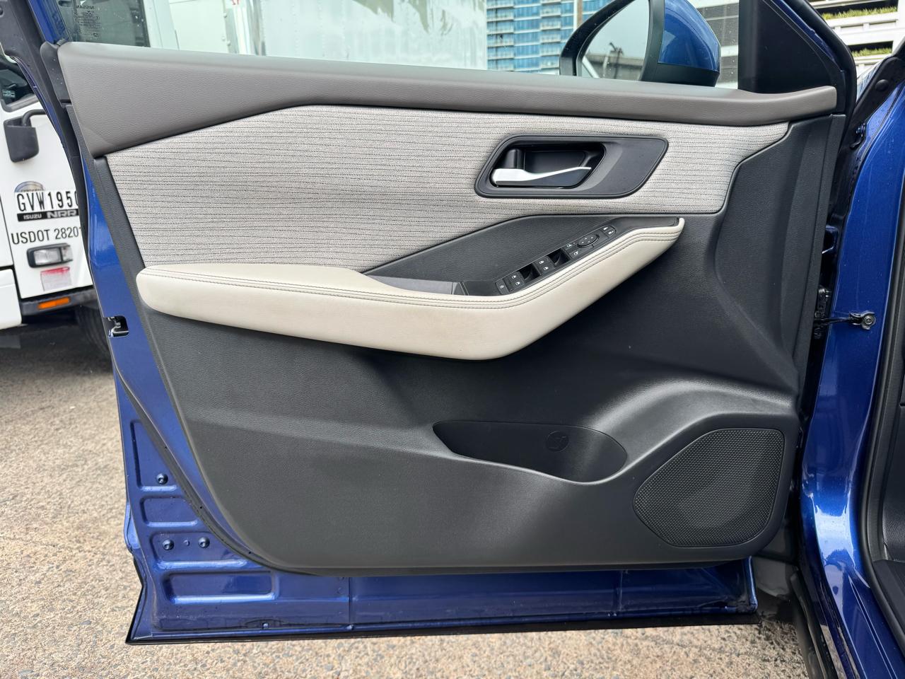Nissan Rogue FWD SV 2022