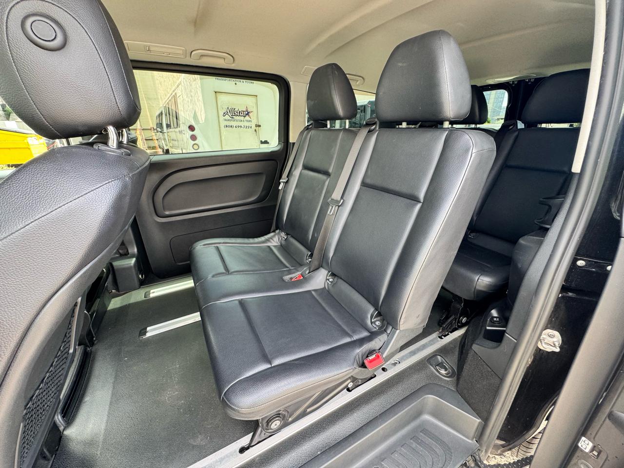 Mercedes-Benz Metris Passenger Van Standard Roof 126" Wheelbase 2019