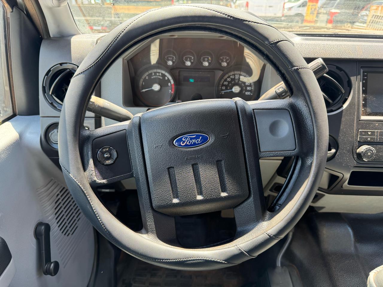 Ford Super Duty F-250 SRW 4WD Crew Cab 156" Platinum 2013