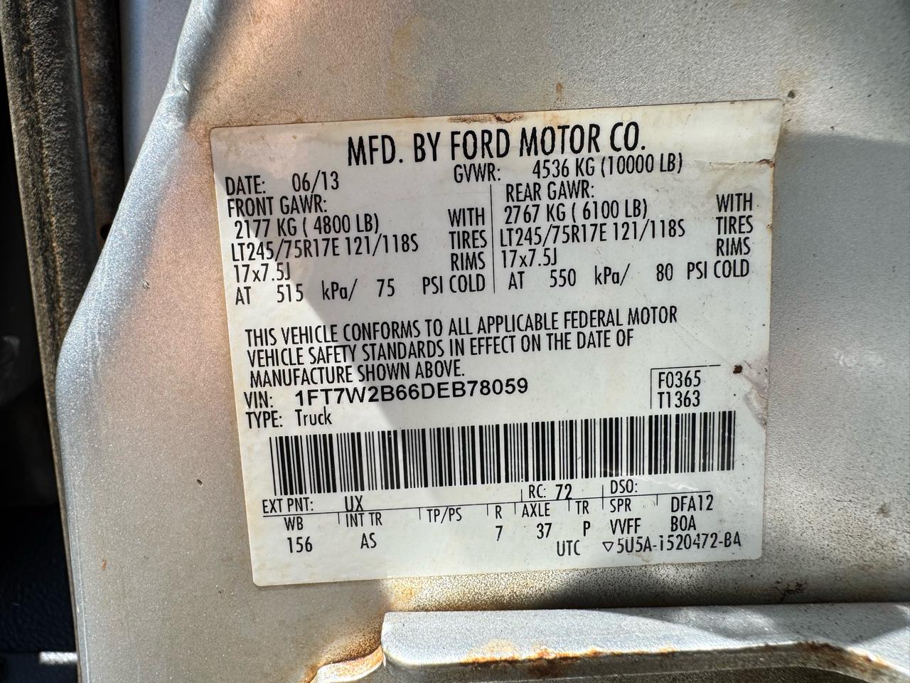 Ford Super Duty F-250 SRW 4WD Crew Cab 156" Platinum 2013