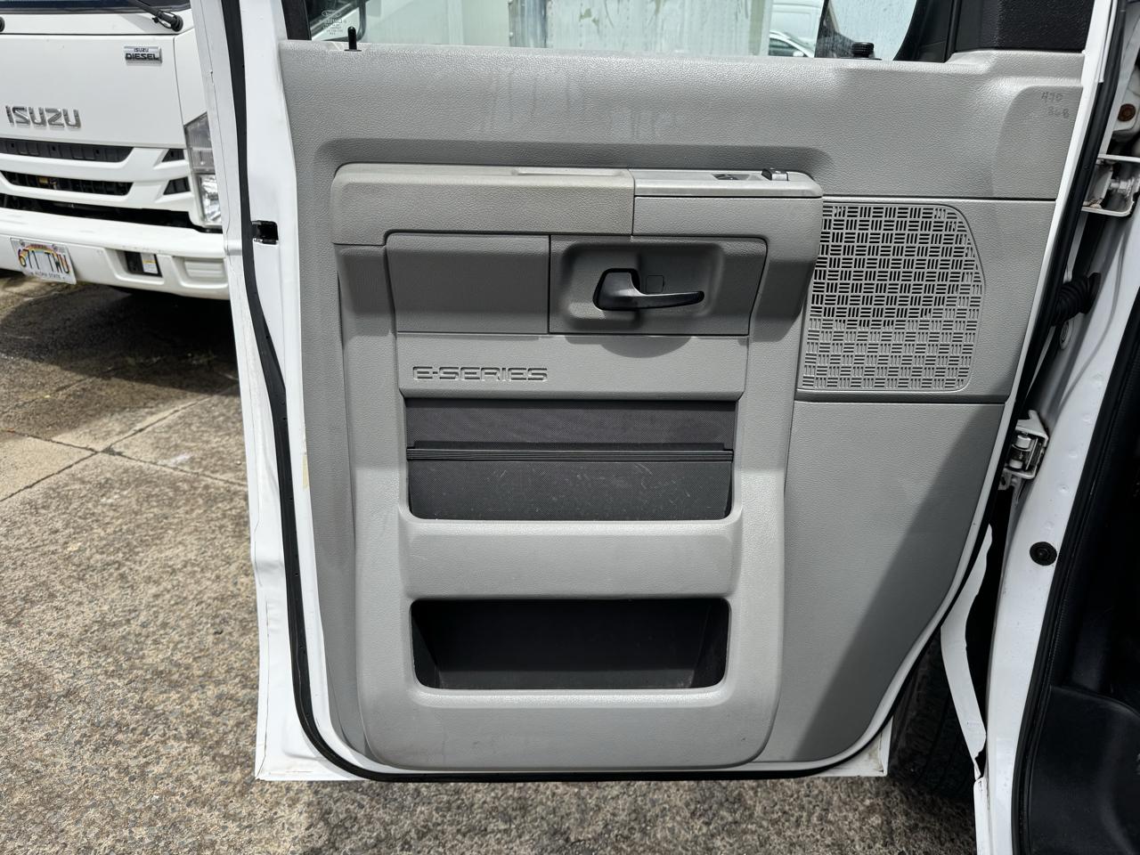 Ford Econoline Cargo Van E-150 Recreational 2013
