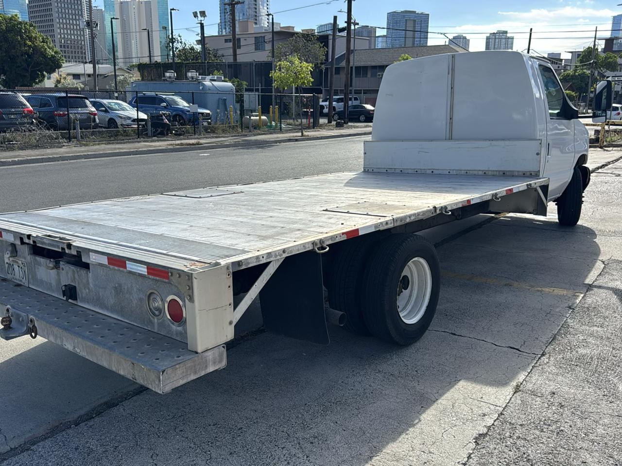 Ford Econoline Commercial Cutaway E-450 Super Duty 158" WB DRW 2006