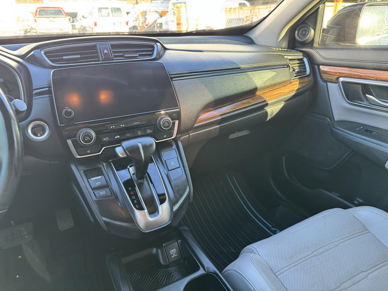 Honda CR-V Touring 2WD 2017