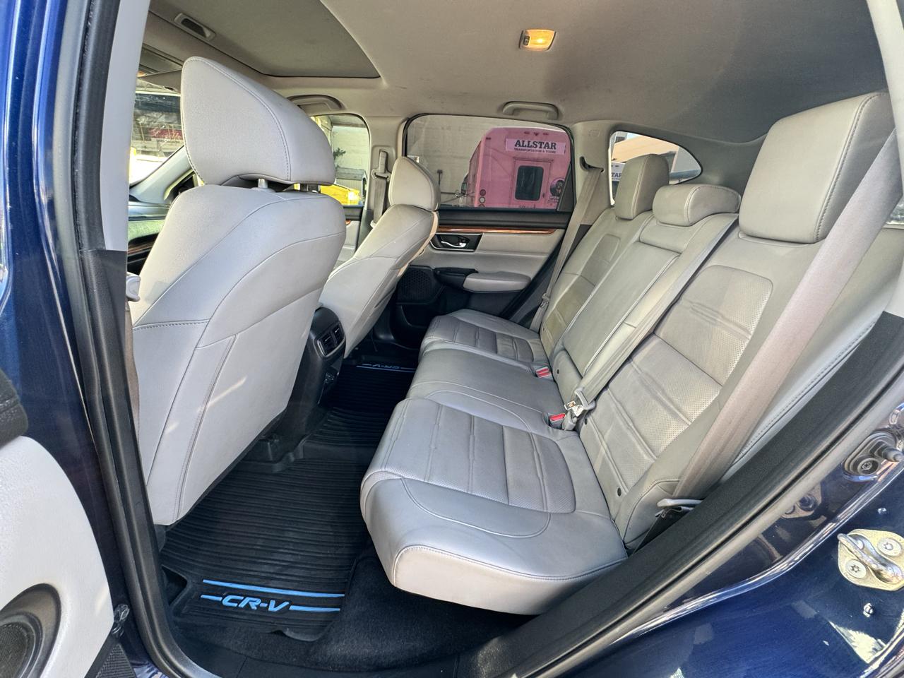 Honda CR-V Touring 2WD 2017