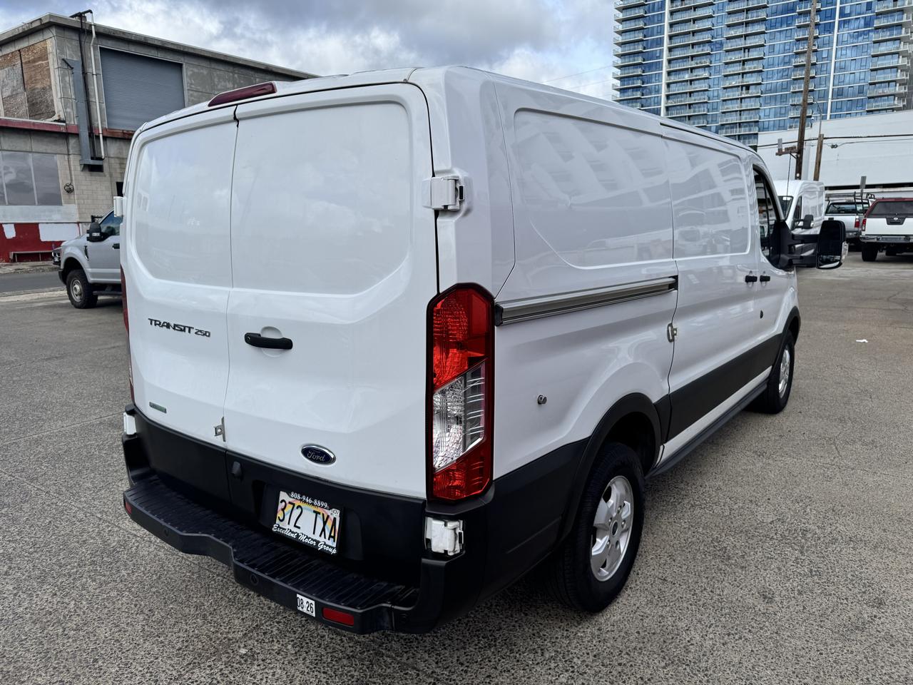 Ford Transit Van T-250 130" Low Rf 9000 GVWR Sliding RH Dr 2019