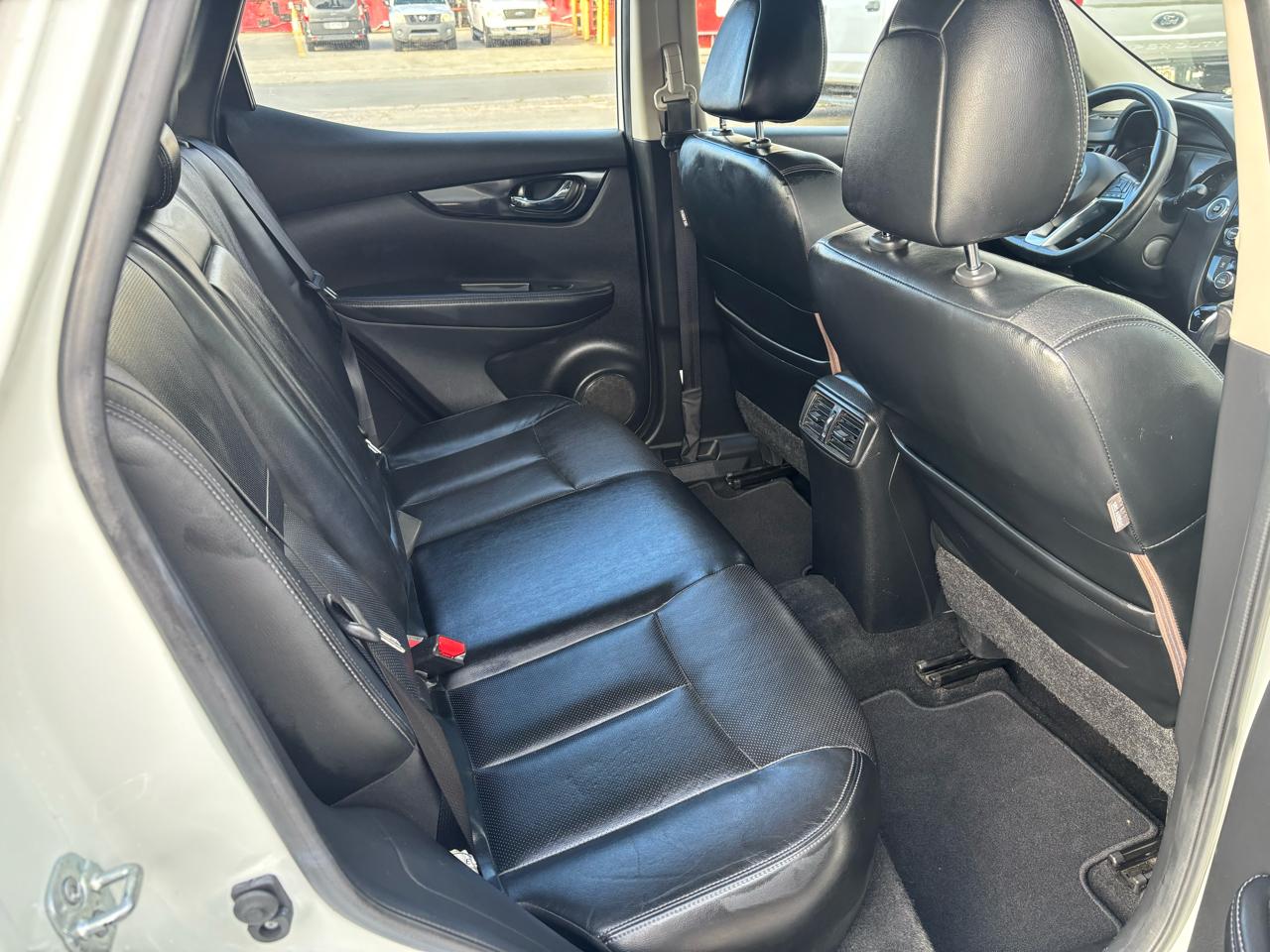 Nissan Rogue Sport FWD SL 2017
