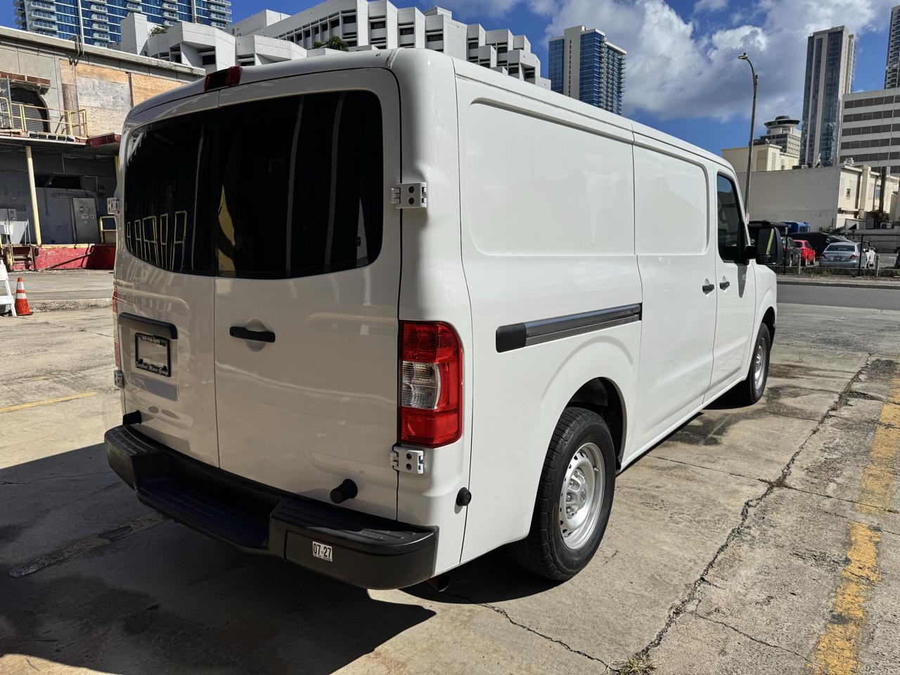 Nissan NV Cargo NV1500 Standard Roof V6 S 2017
