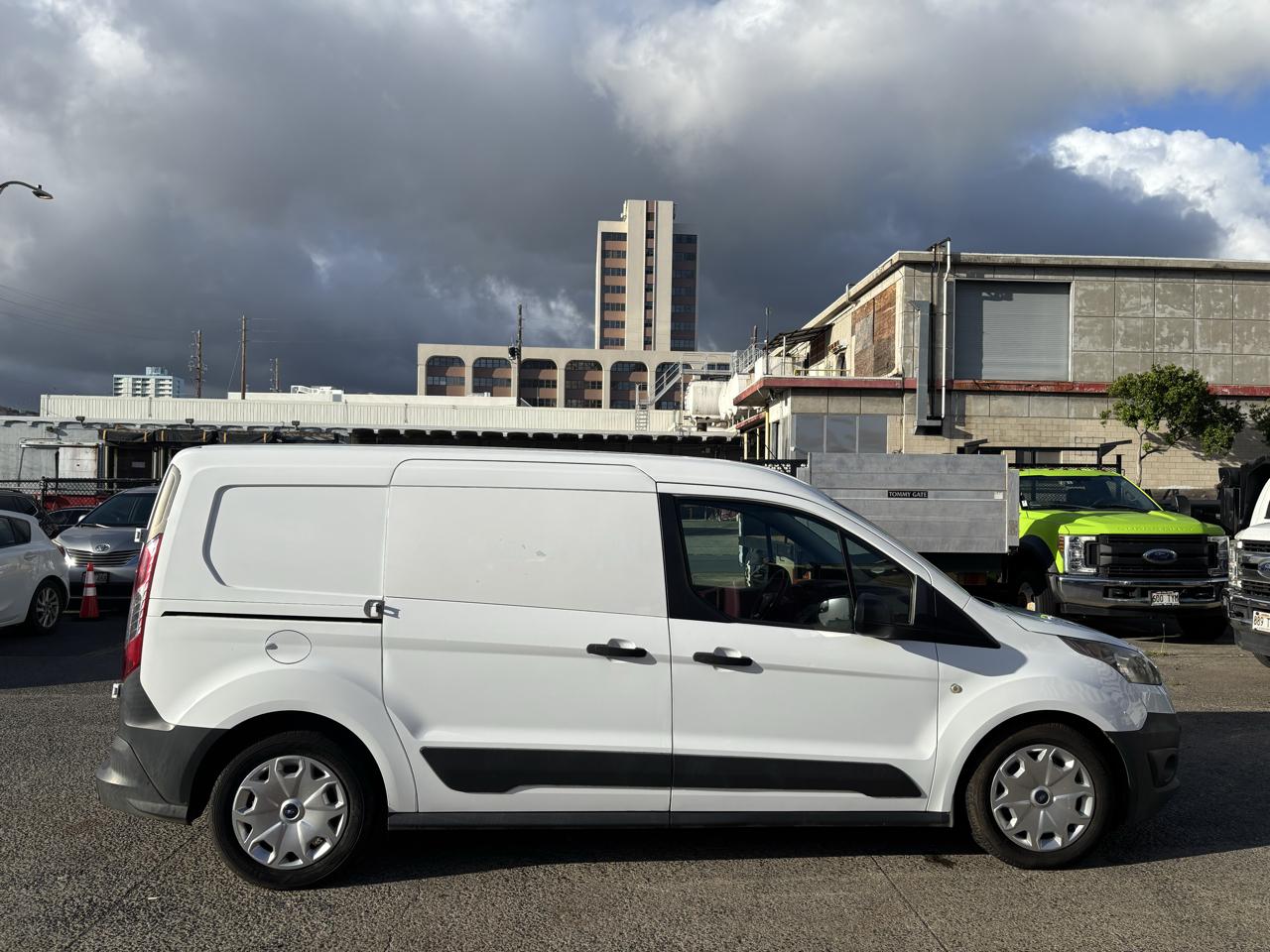 Ford Transit Connect Van XL LWB w/Rear Symmetrical Doors 2017
