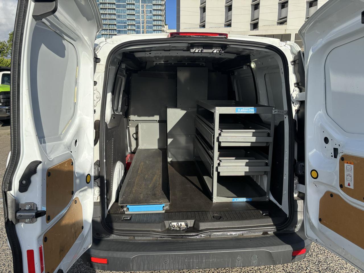 Ford Transit Connect Van XL LWB w/Rear Symmetrical Doors 2017