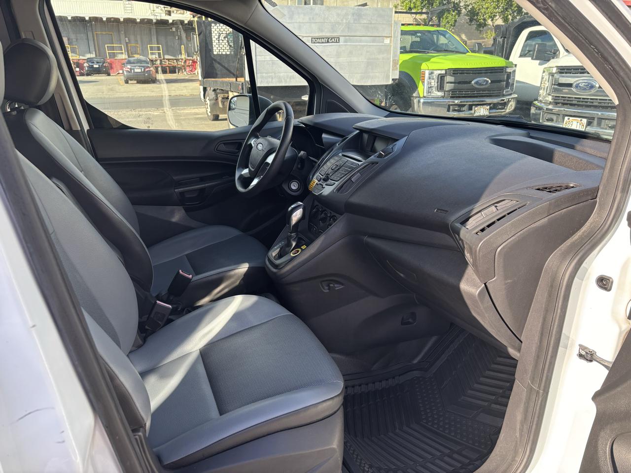 Ford Transit Connect Van XL LWB w/Rear Symmetrical Doors 2017