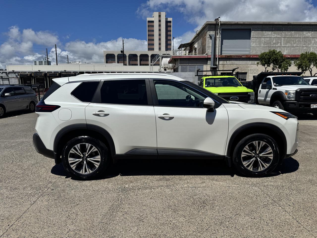 Nissan Rogue FWD SV *Ltd Avail* 2023