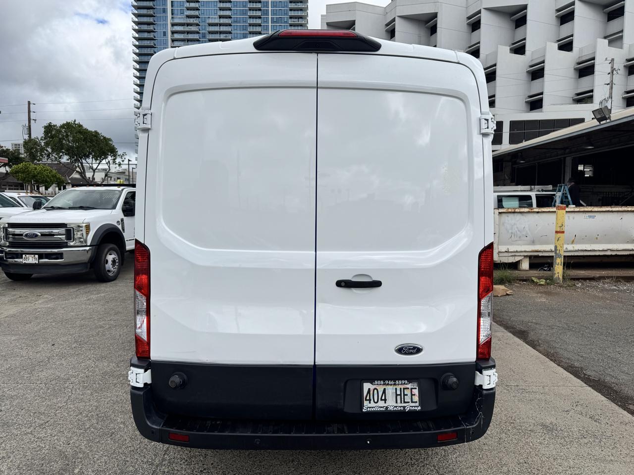 Ford Transit Van T-250 148" Med Rf 9000 GVWR Sliding RH Dr 2018