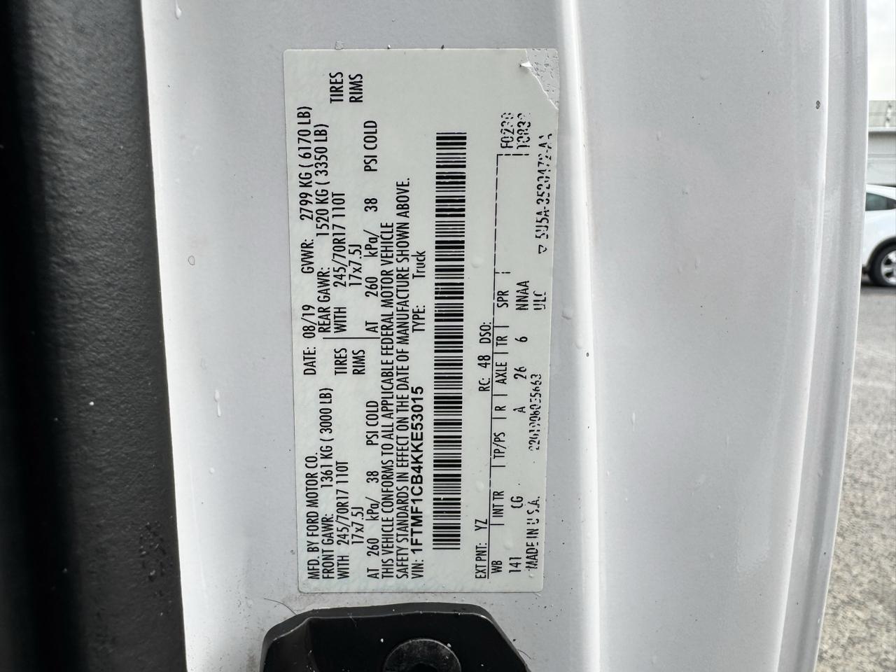 Ford F-150 2WD Reg Cab 145" XL 2019