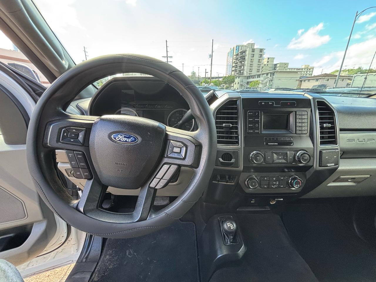 Ford Super Duty F-550 DRW XLT 4WD Reg Cab 145" WB 60" CA 2019