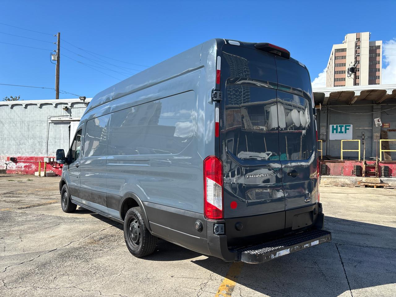 Ford Transit Cargo Van T-250 148" EL Hi Rf 9070 GVWR RWD 2020
