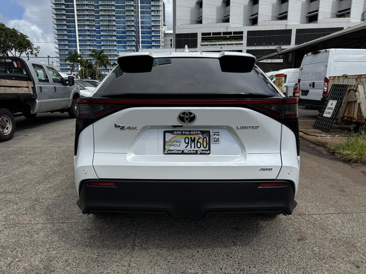 Toyota BZ4X Limited AWD (Natl) 2023
