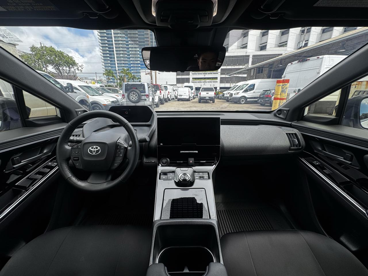 Toyota BZ4X Limited AWD (Natl) 2023