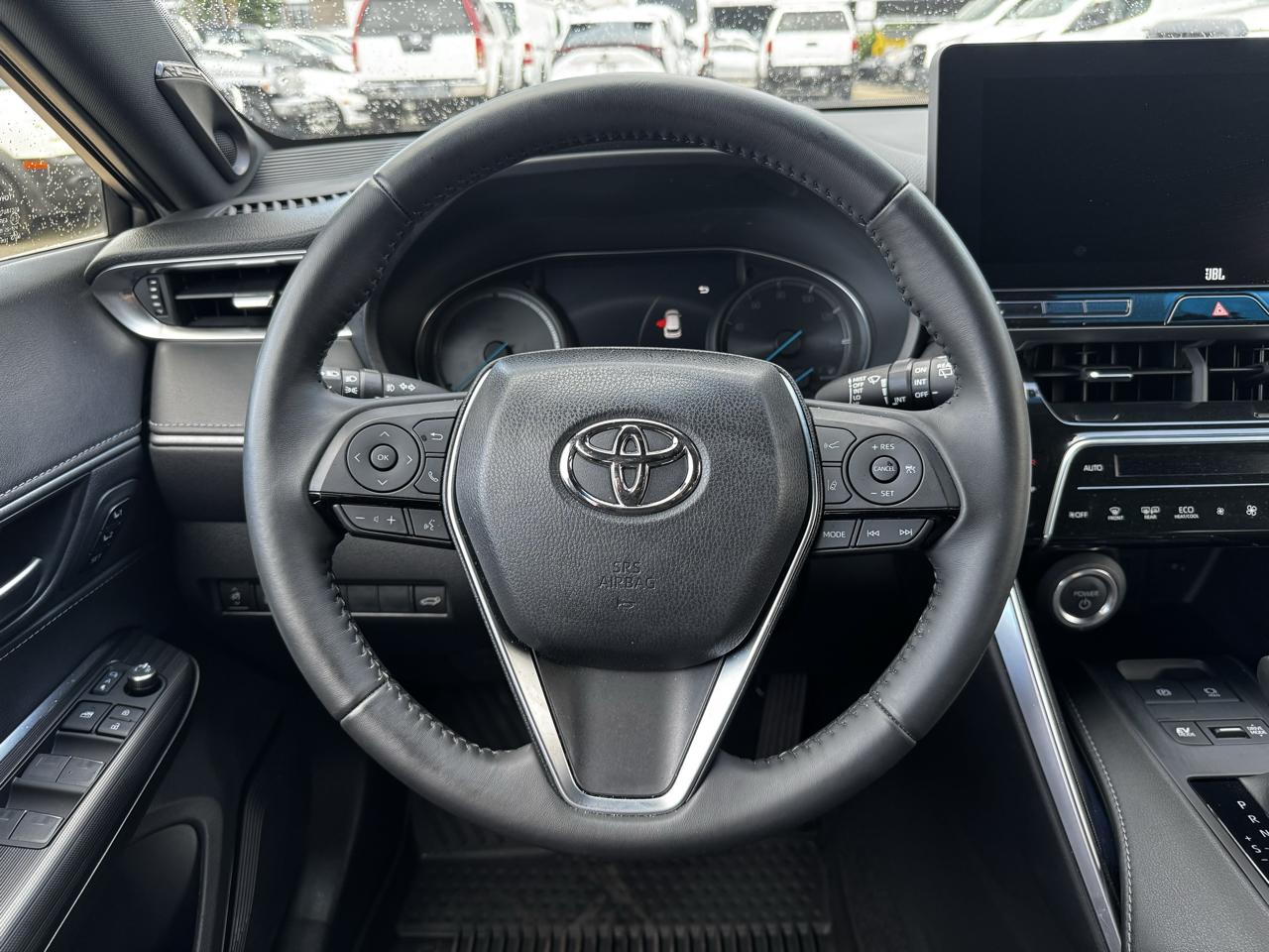 Toyota Venza Nightshade AWD (Natl) 2024