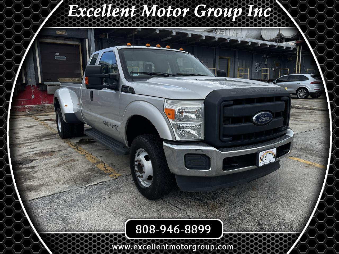 Ford Super Duty F-350 DRW 4WD SuperCab 158" Lariat 2016