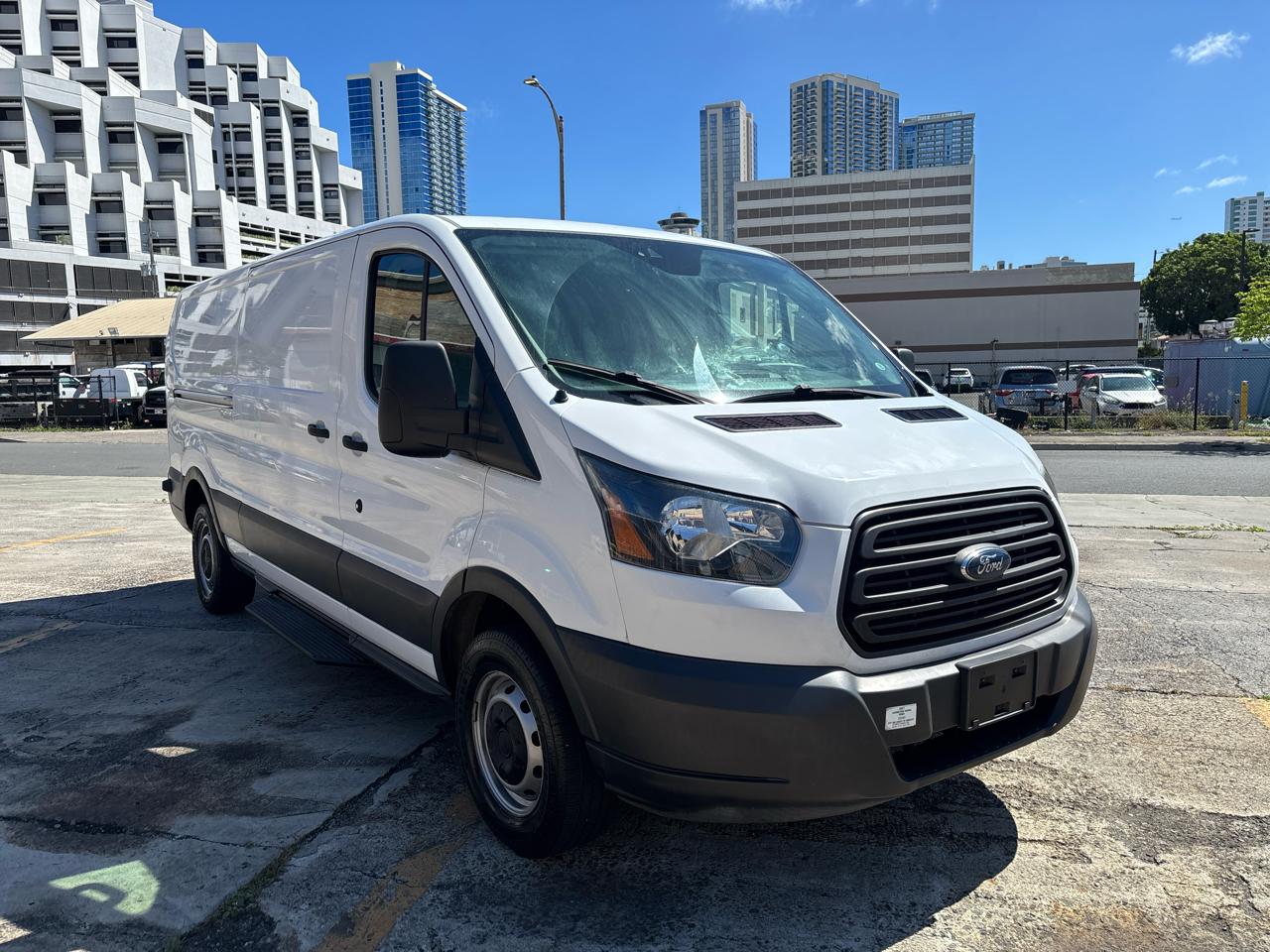 Ford Transit Van T-250 148" Low Rf 9000 GVWR Sliding RH Dr 2018