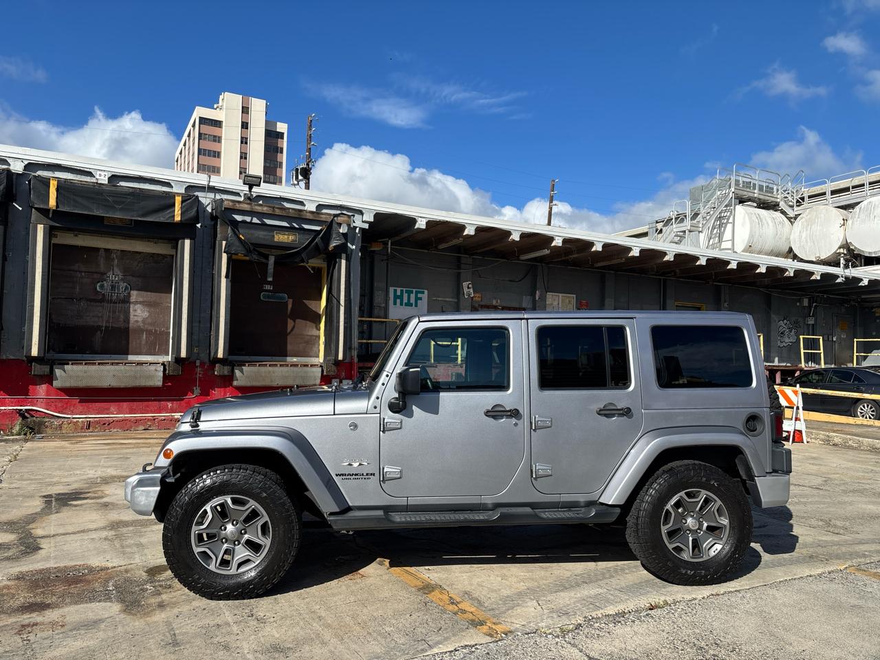 Jeep Wrangler Unlimited 4WD 4dr Sahara 2016