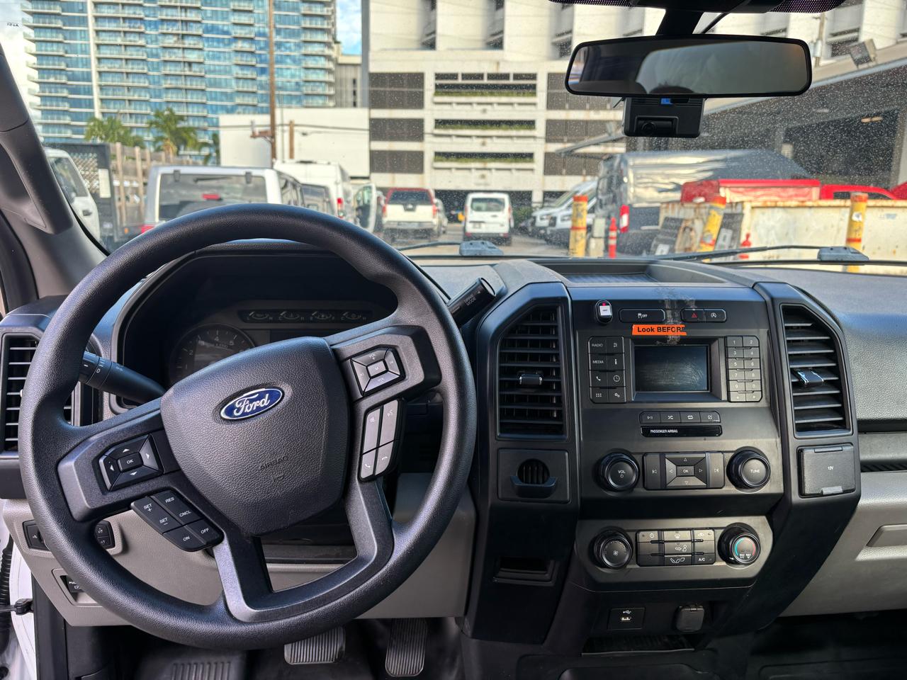 Ford F-150 2WD SuperCab 145" XL 2019