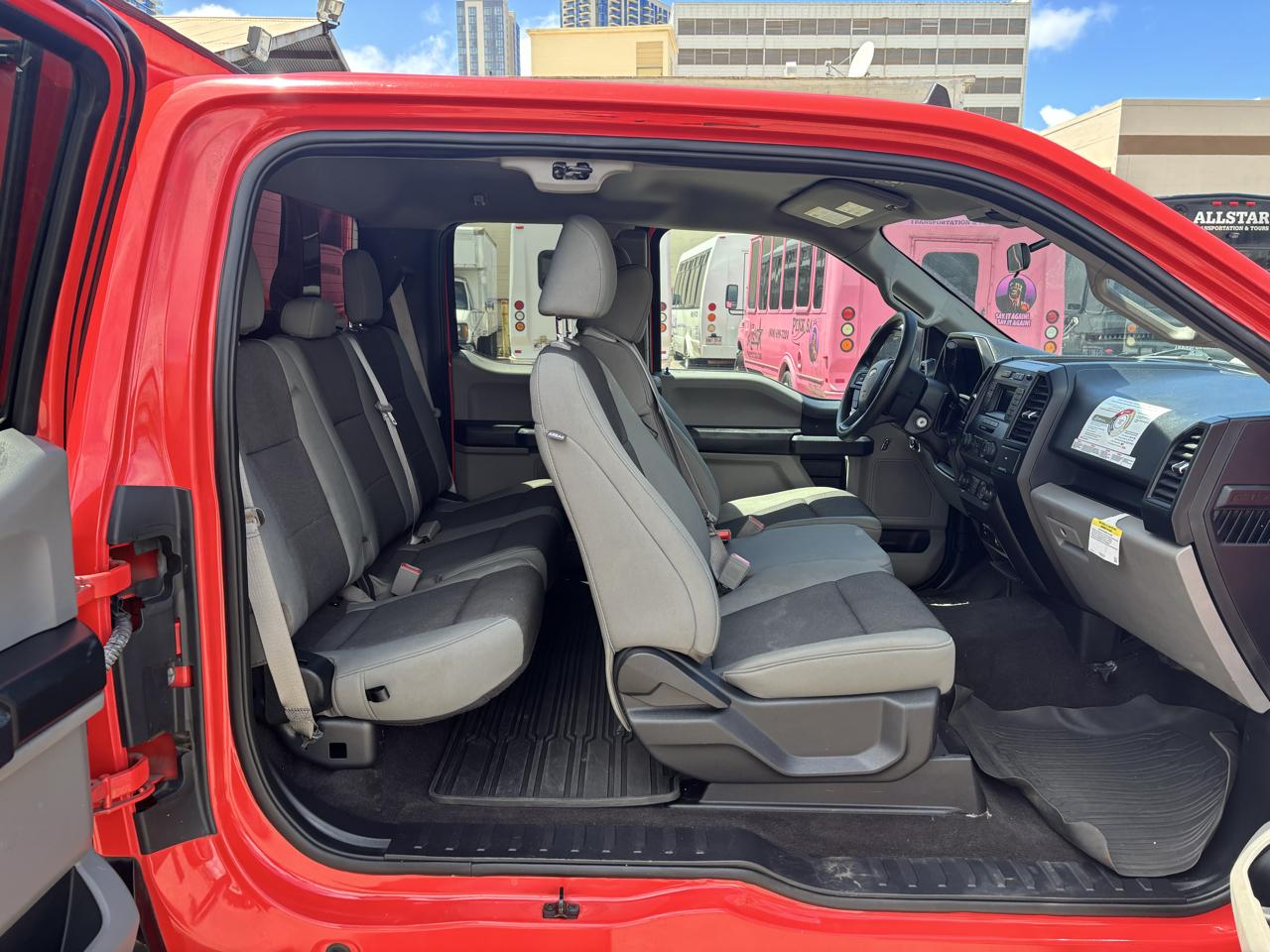 Ford F-150 2WD Supercab 163" XL 2020