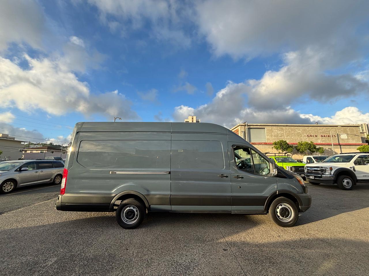 Ford Transit Van T-250 148" EL Hi Rf 9000 GVWR Sliding RH Dr 2019