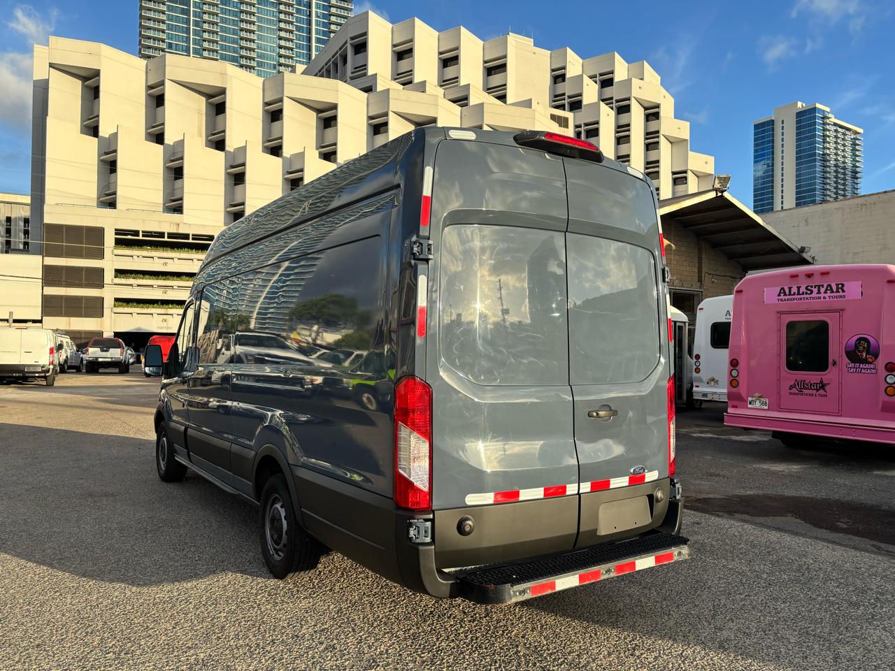 Ford Transit Van T-250 148" EL Hi Rf 9000 GVWR Sliding RH Dr 2019