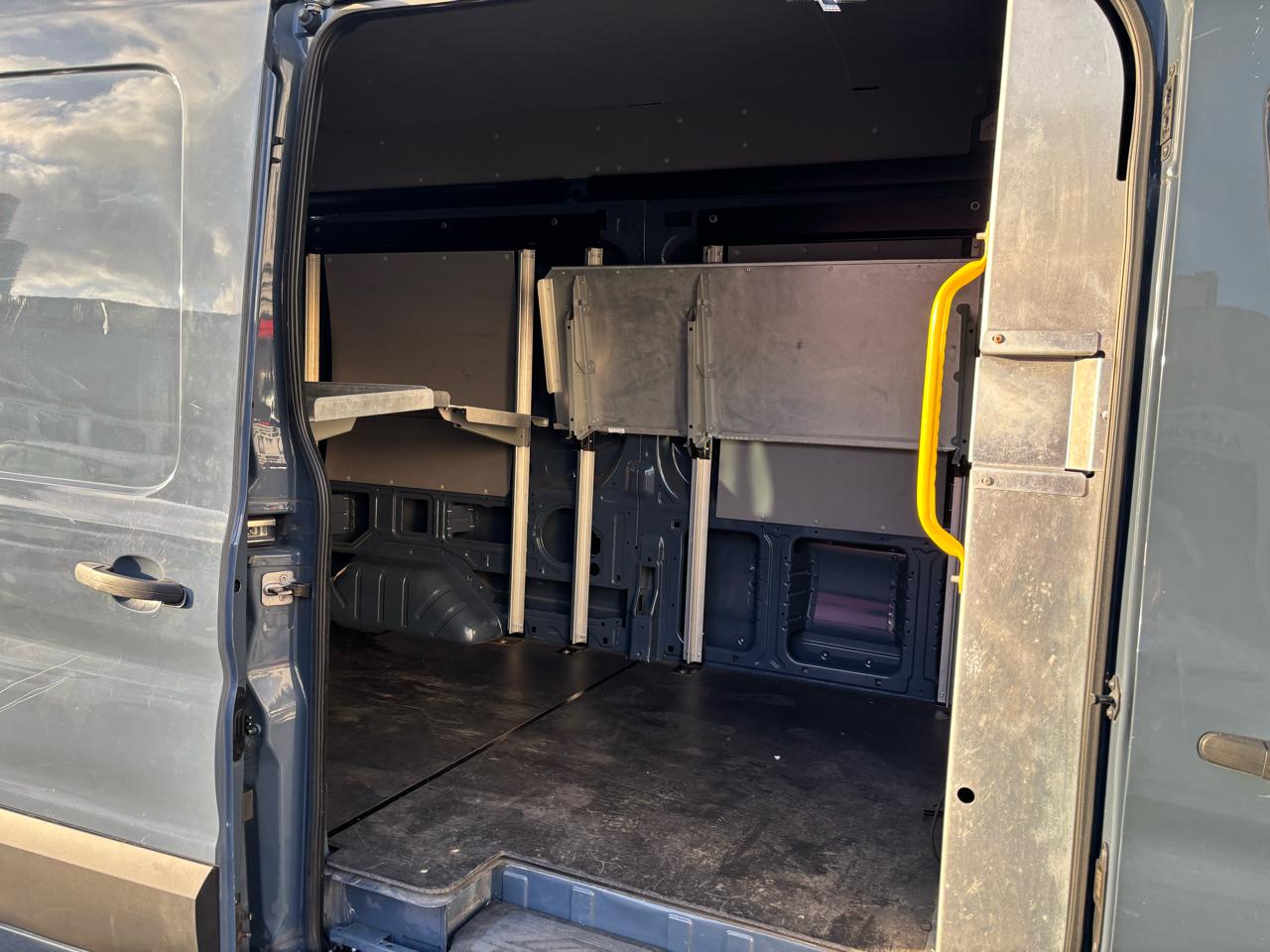 Ford Transit Van T-250 148" EL Hi Rf 9000 GVWR Sliding RH Dr 2019