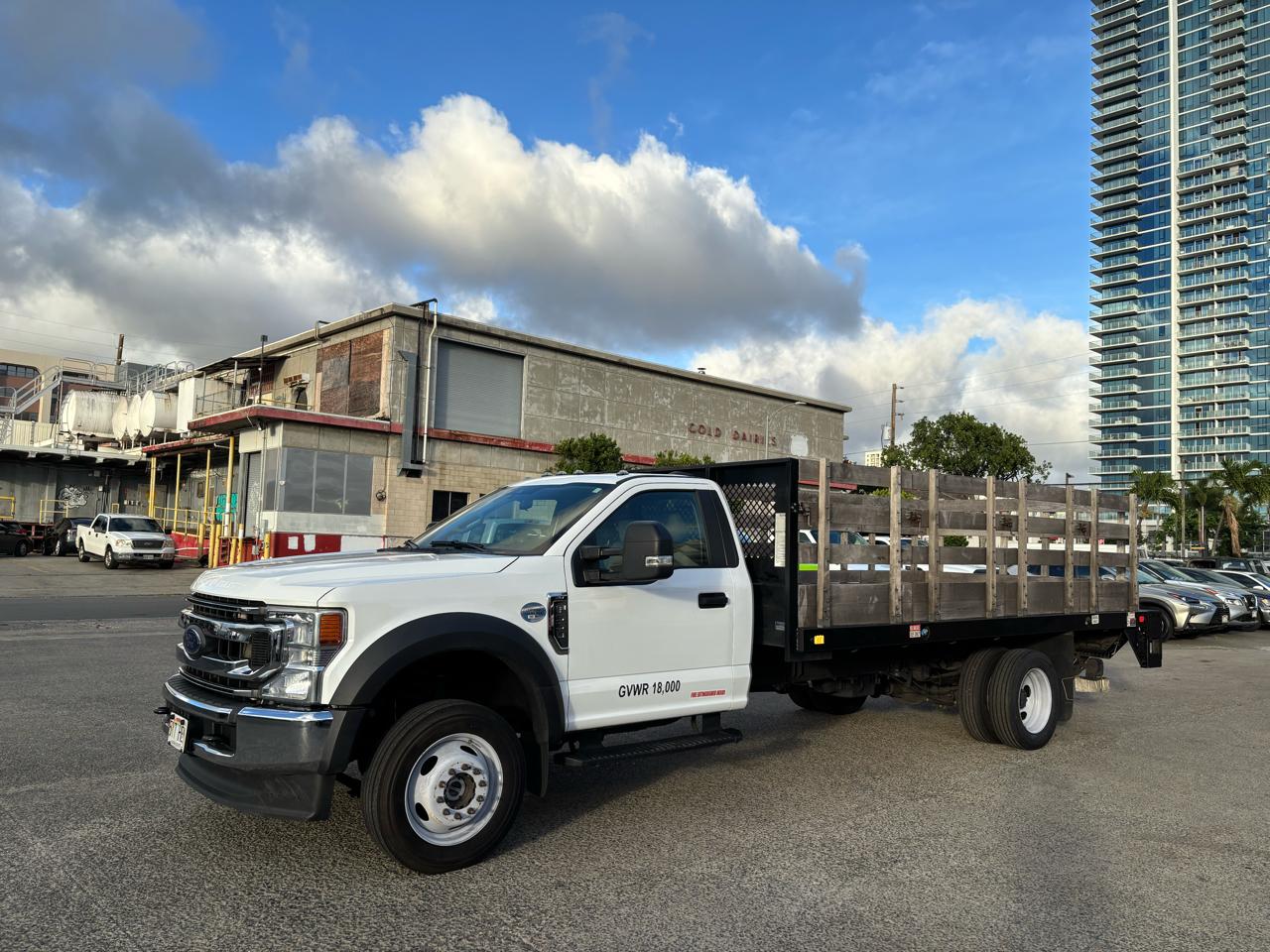 Ford Super Duty F-550 DRW XLT 4WD Reg Cab 145" WB 60" CA 2022