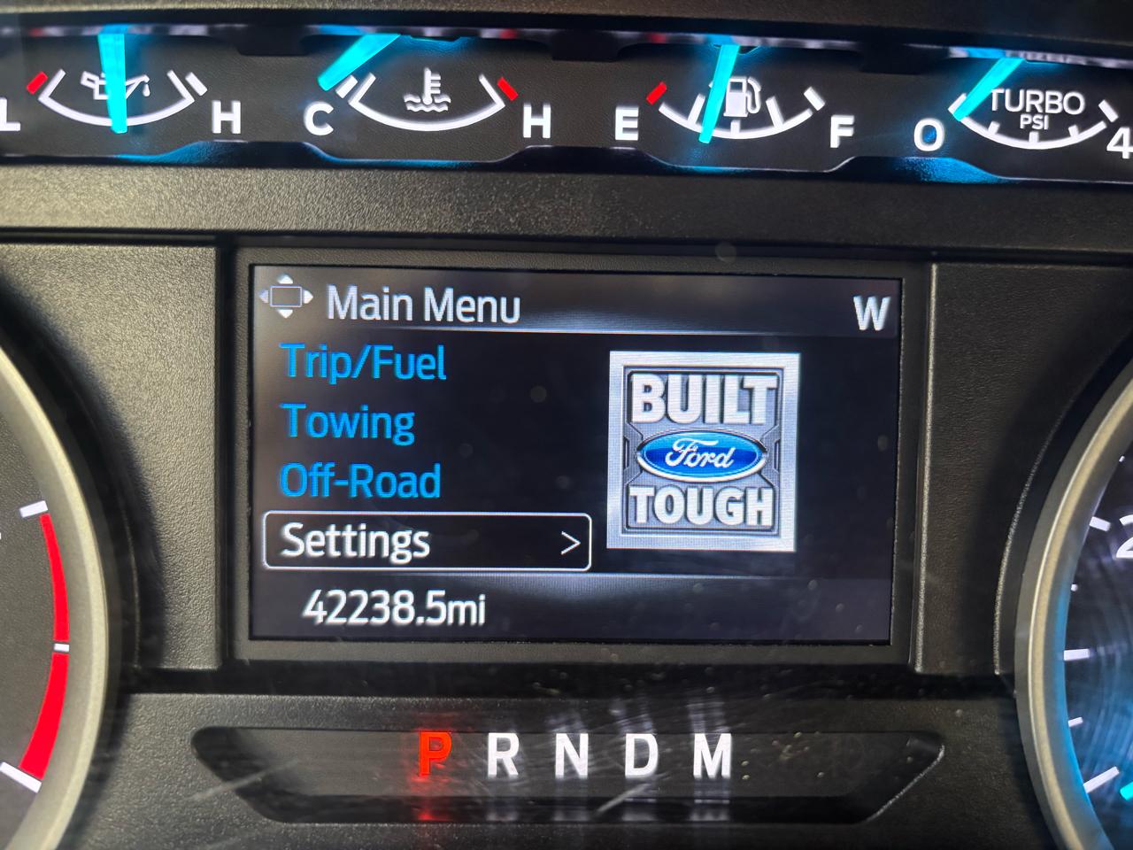 Ford Super Duty F-550 DRW XLT 4WD Reg Cab 145" WB 60" CA 2022