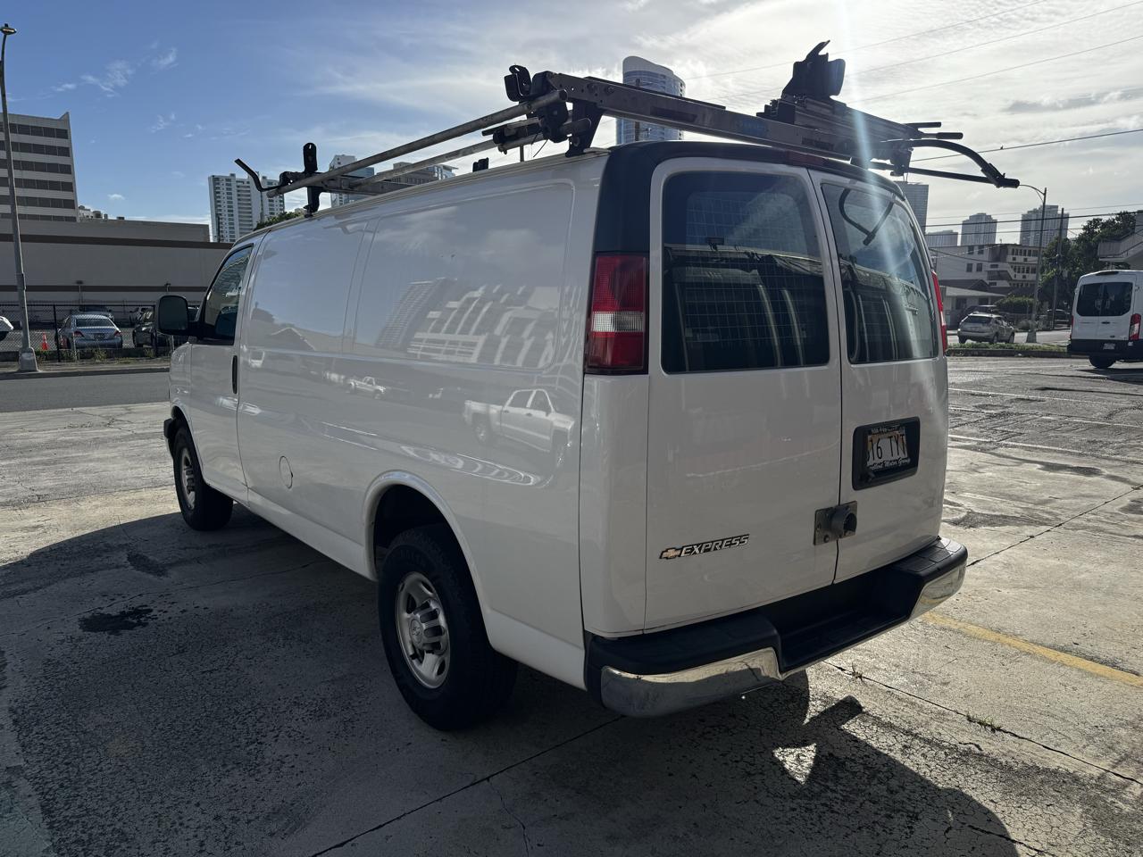 Chevrolet Express Cargo Van RWD 2500 135" 2020