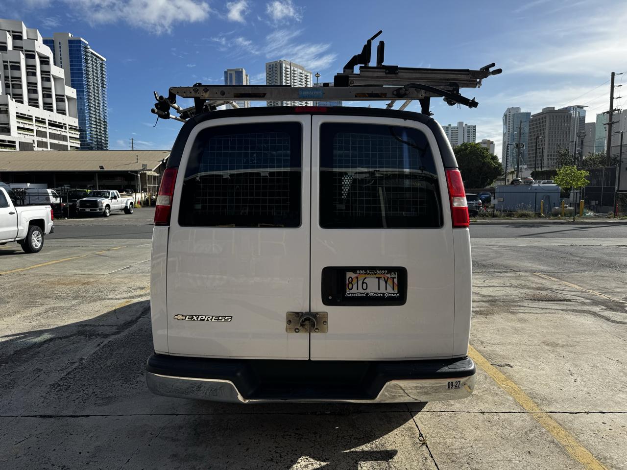 Chevrolet Express Cargo Van RWD 2500 135" 2020