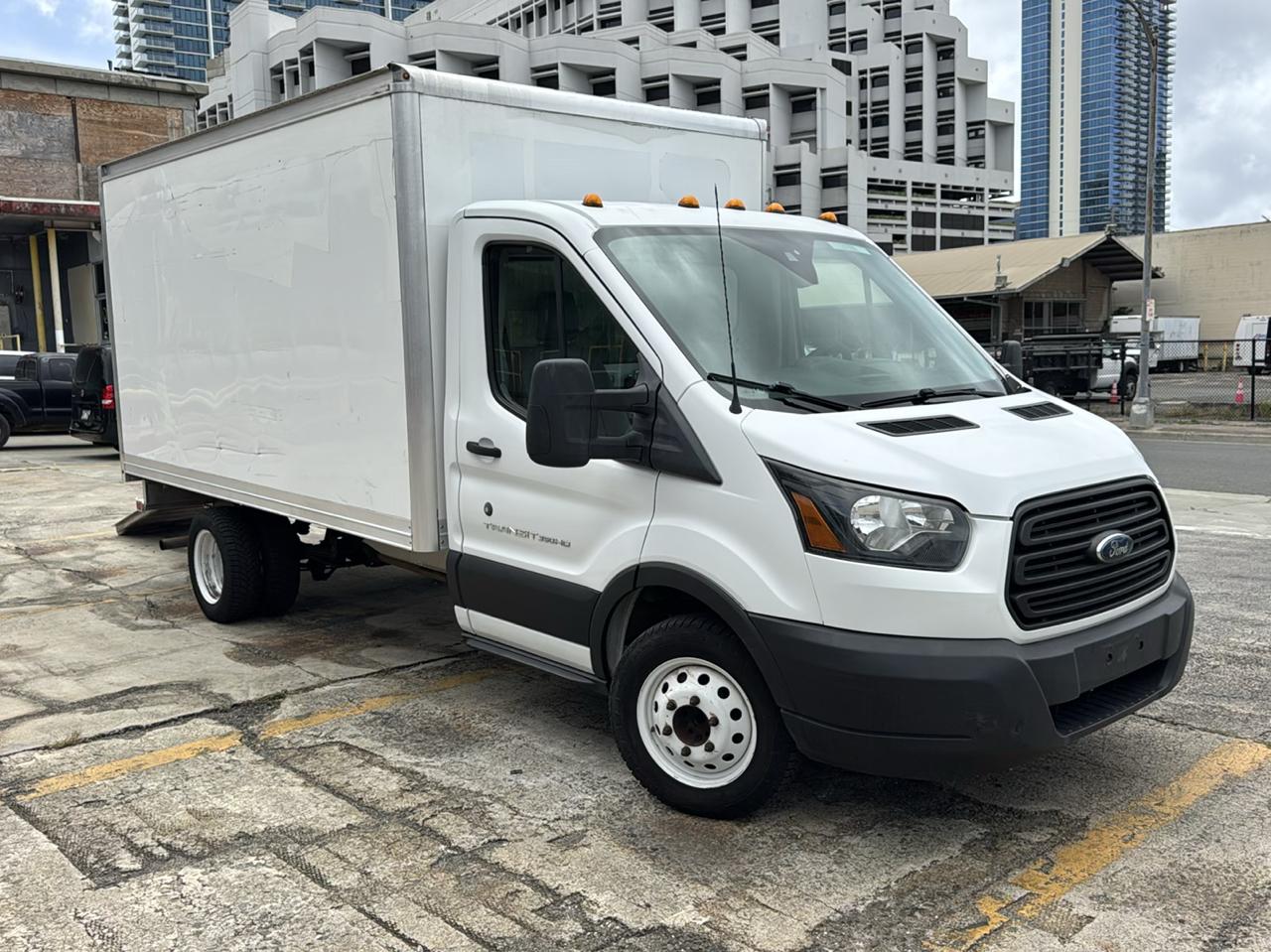 Ford Transit Chassis T-350 DRW 156" WB 9950 GVWR 2019