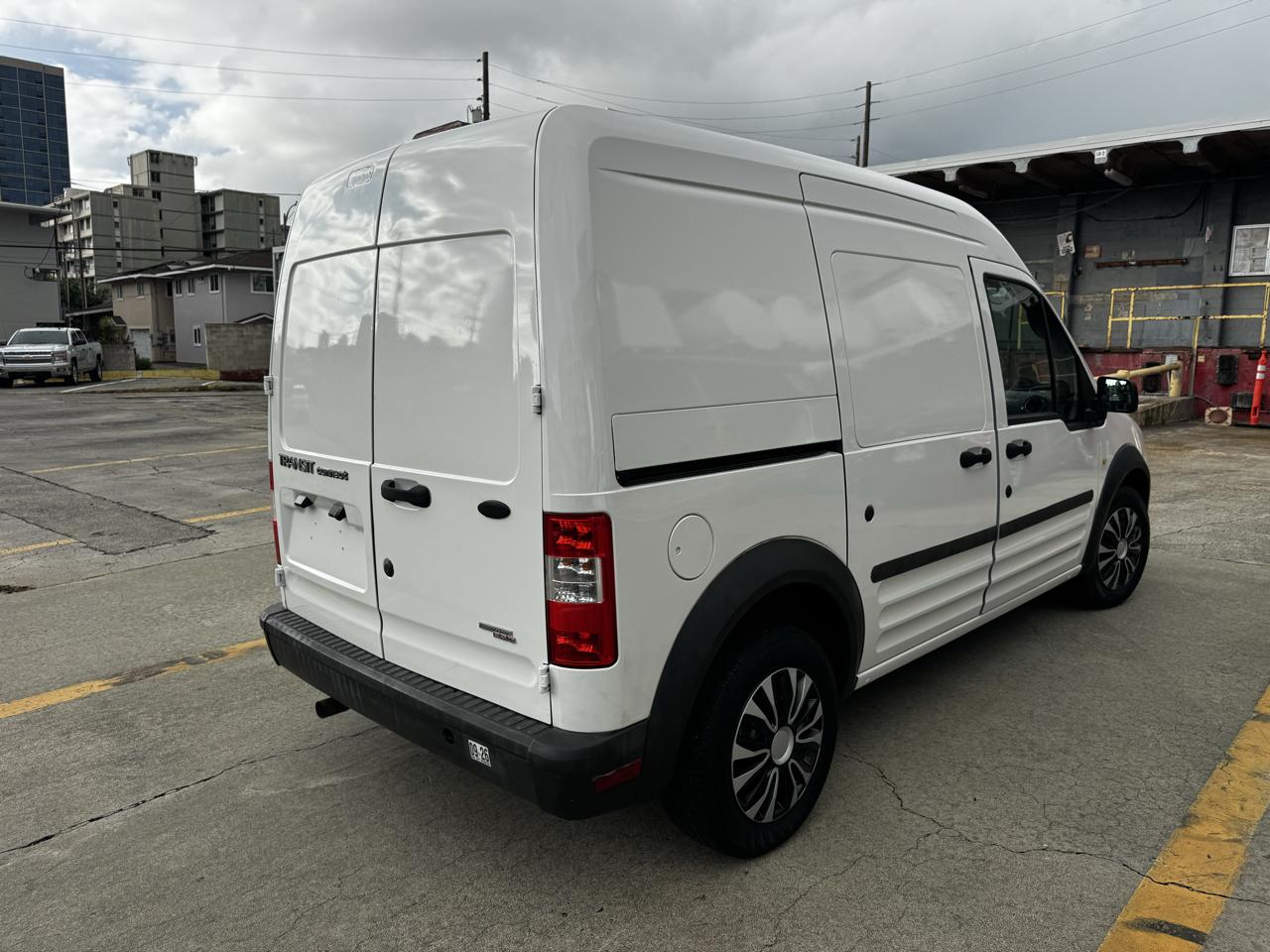 Ford Transit Connect 114.6" XL w/o side or rear door glass 2013